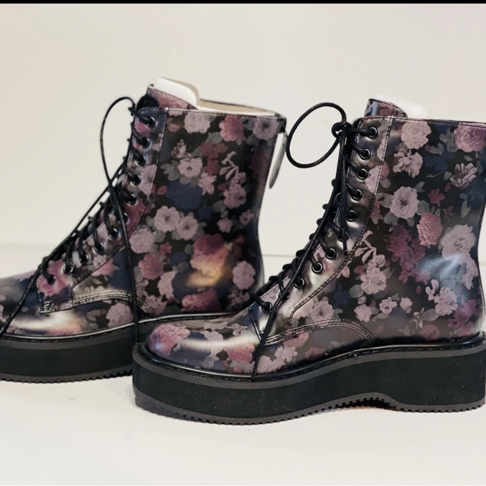 Kendall & Kylie Floral Combat Boots Womens 6 Black Multi Lug Sole Lace Up